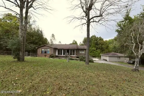 156 Ridgerest Drive, Spring City, TN 37381