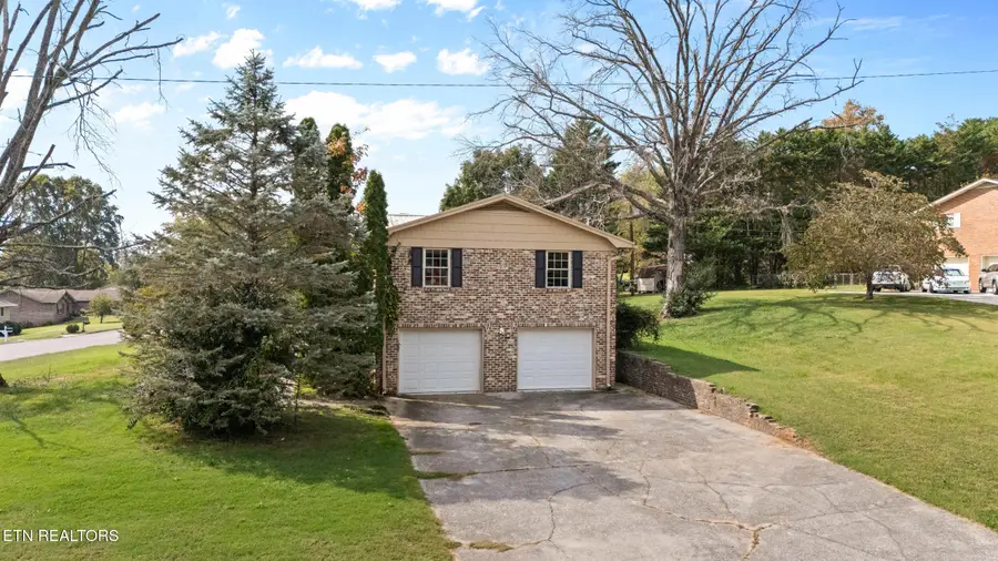 913 Windemere Circle, Maryville, TN 37804 - #3