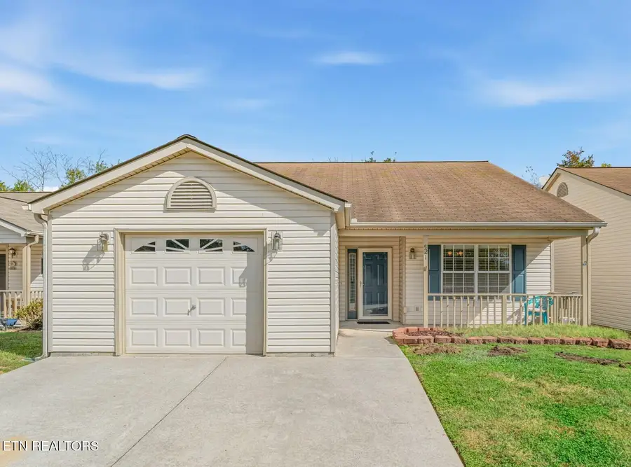 521 Ravenwood Drive, Maryville, TN 37801 - #2