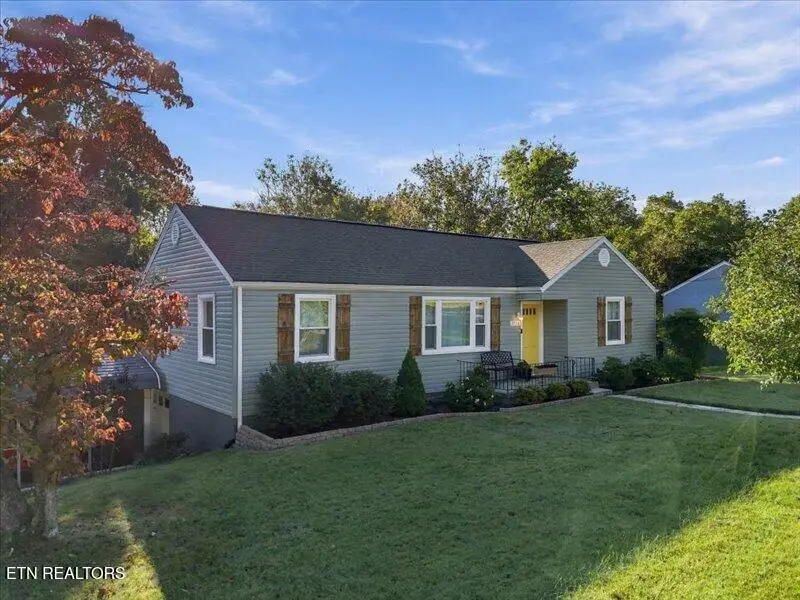 1238 E Moody Ave, Knoxville, TN 37920 - #1