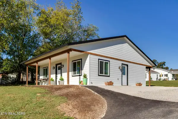 112 Shubert St, Kingston, TN 37763