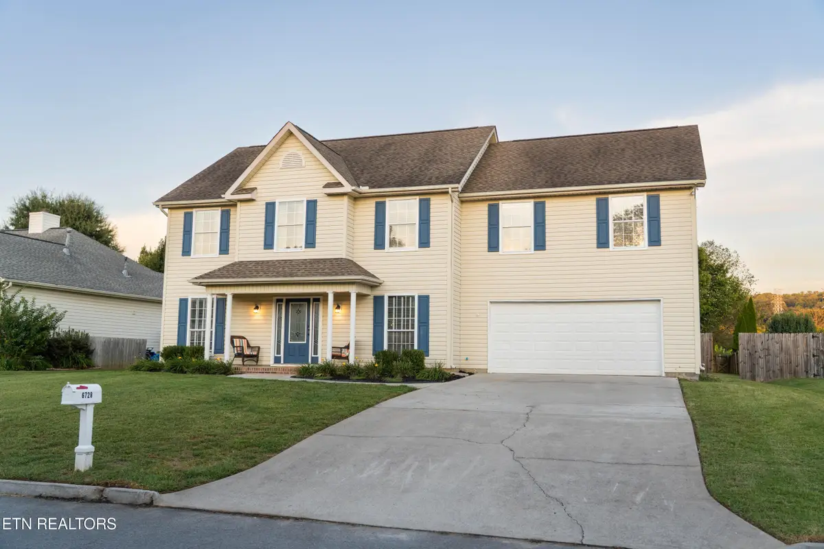 6728 Kohlston Rd, Knoxville, TN 37918 - #1