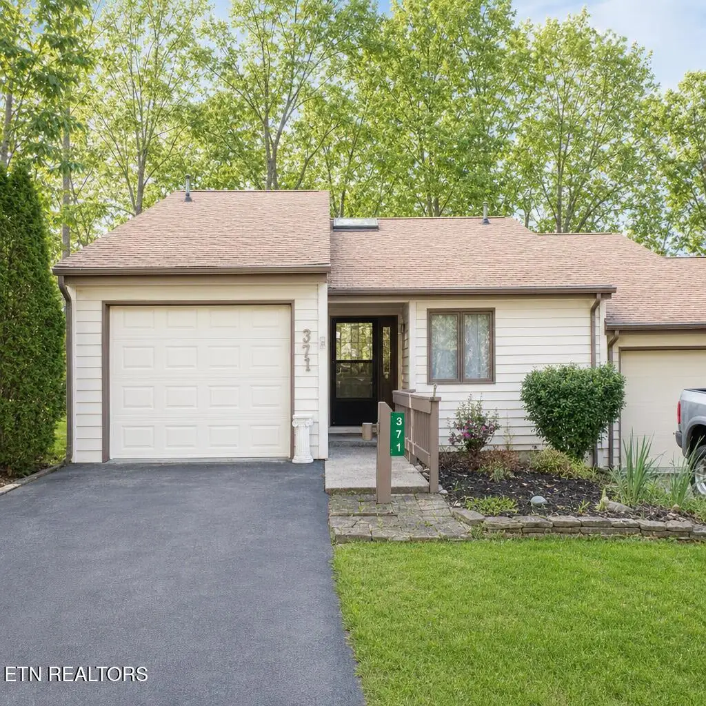 371 Lake Catherine Court, Crossville, TN 38558 - #1