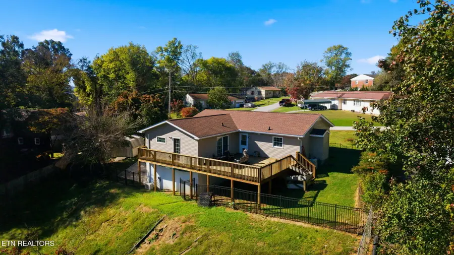804 Patton Ferry Rd, Kingston, TN 37763 - #2