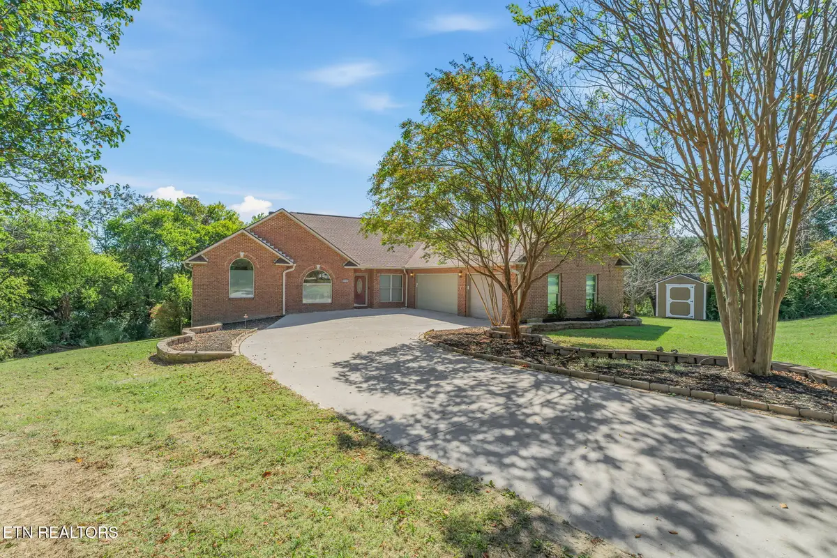 8128 Heiskell Rd, Powell, TN 37849 - #1