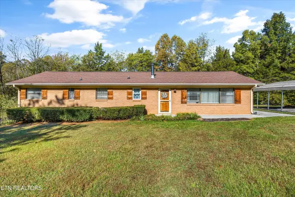 7111 Wright Rd, Knoxville, TN 37931
