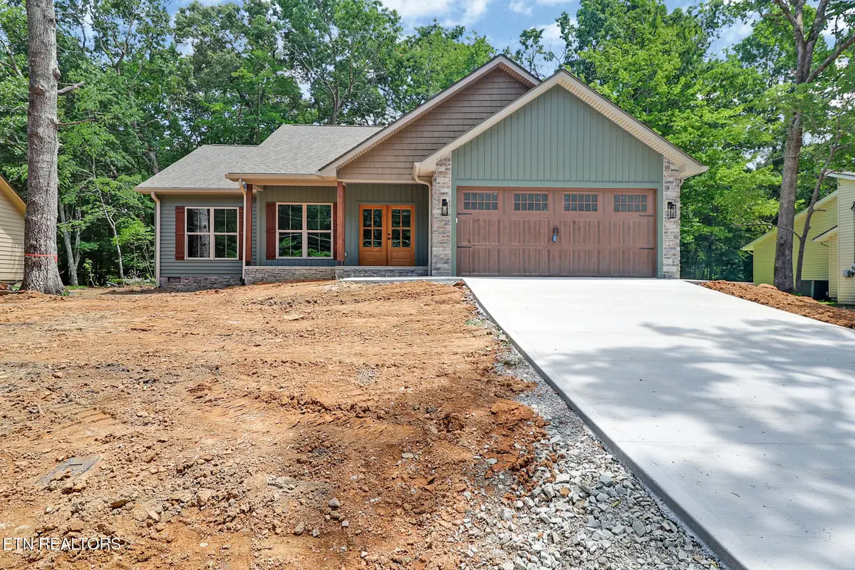 136 Pomeroy Drive, Crossville, TN 38558 - #1