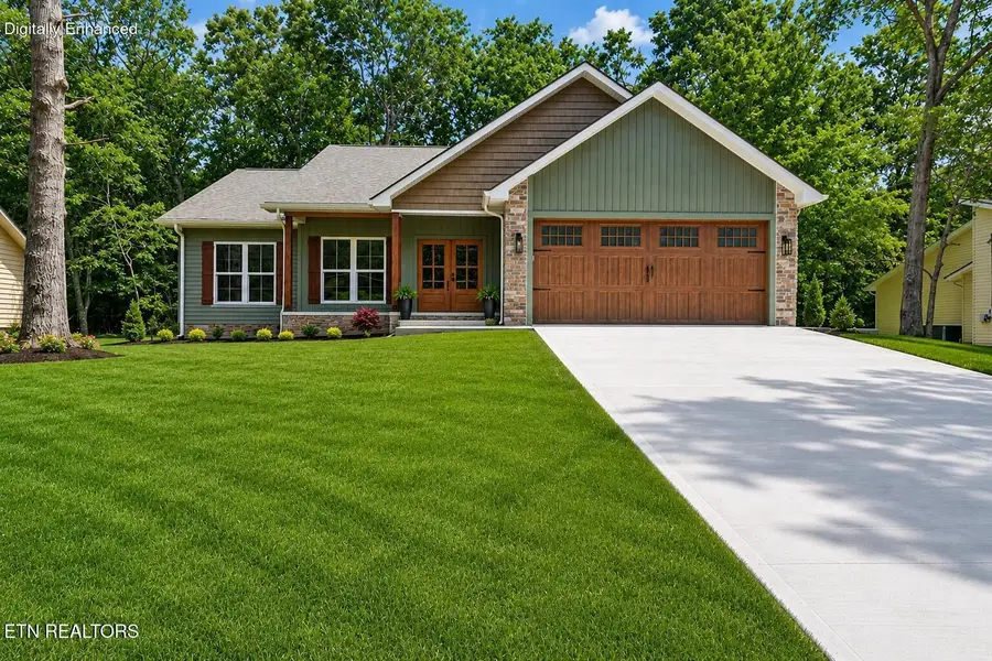 136 Pomeroy Drive, Crossville, TN 38558 - #2