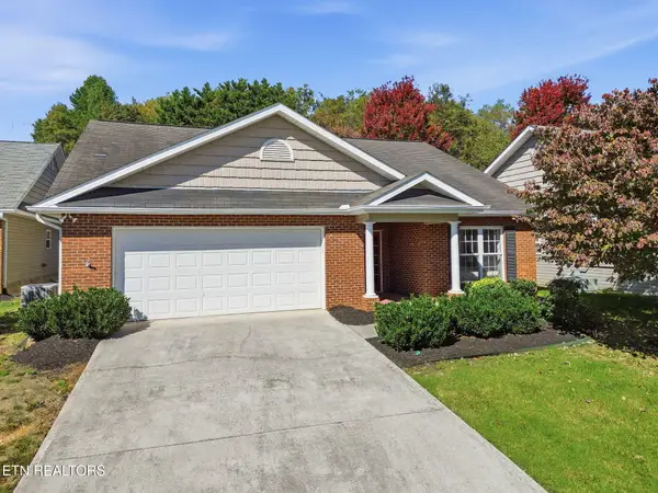 411 Eaton Village, Lenoir City, TN 37771