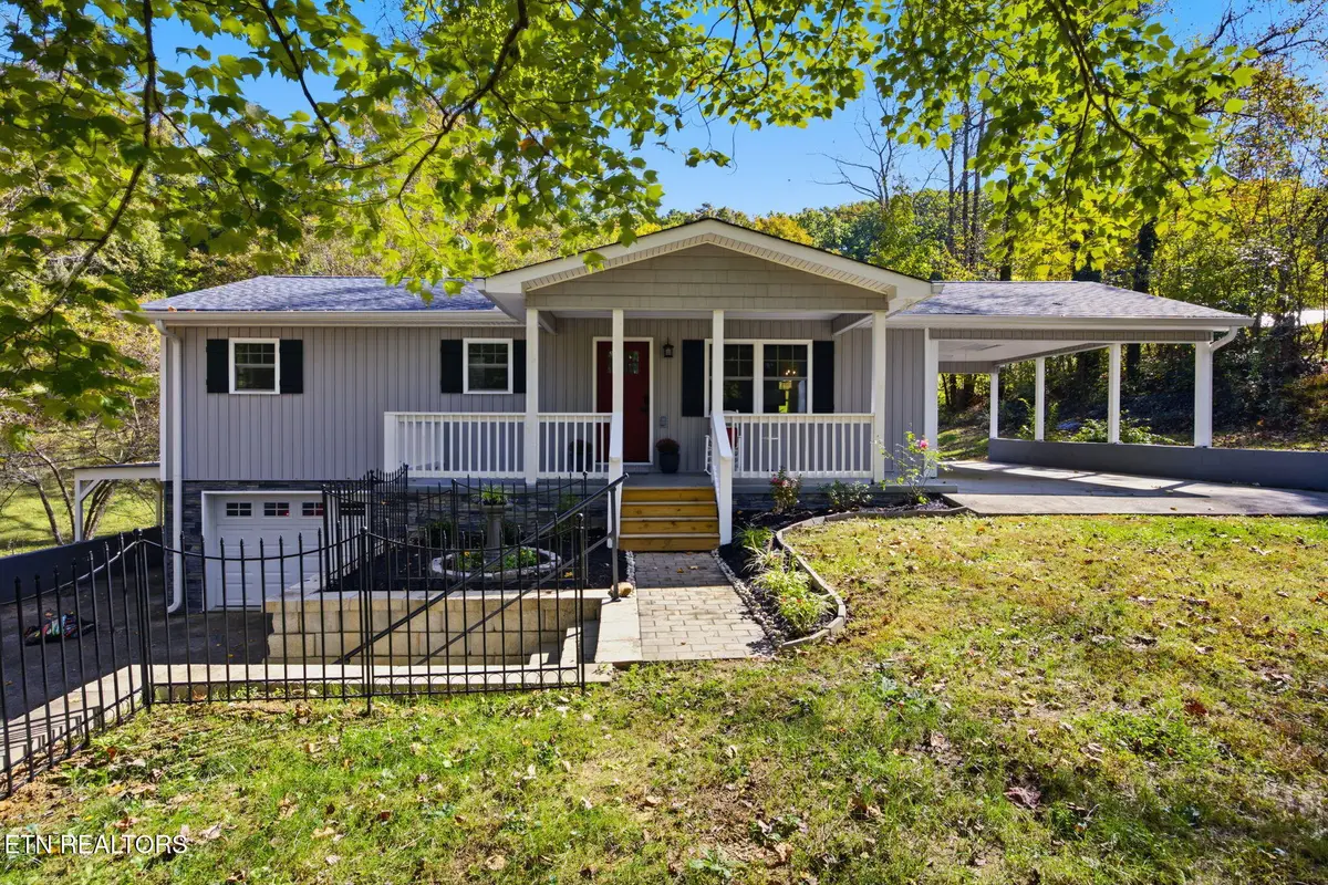 1284 Sulphur Springs Rd, Clinton, TN 37716 - #1