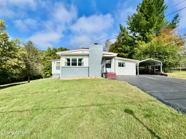 220 Butter & Egg Rd, Jacksboro, TN 37757