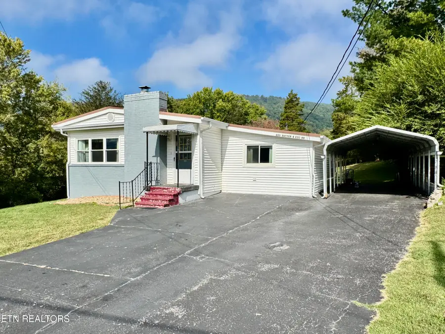 220 Butter & Egg Rd, Jacksboro, TN 37757 - #2