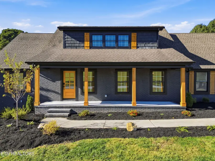 441 E Fox Den Drive, Knoxville, TN 37934 - #3
