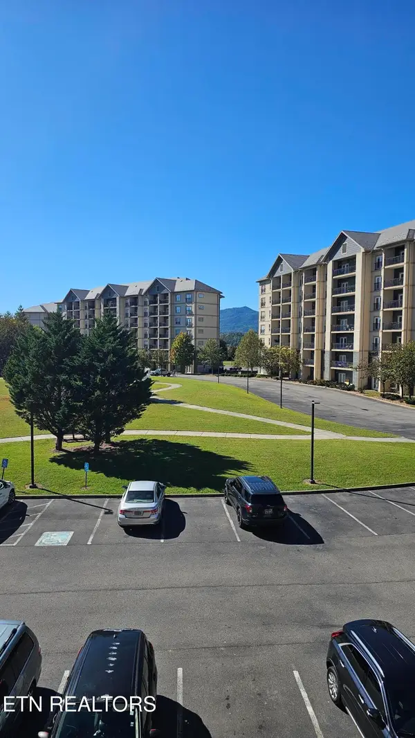 124 Plaza Drive #UNIT 5301, Pigeon Forge, TN 37863