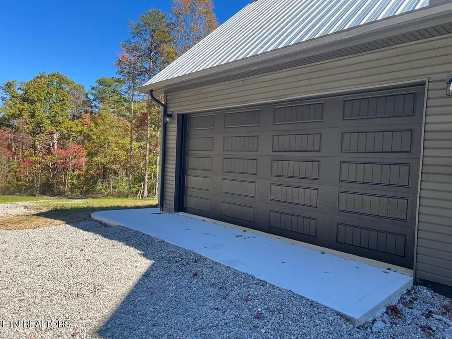 1230 Darrow Ridge Rd, Jamestown, TN 38556 - #3