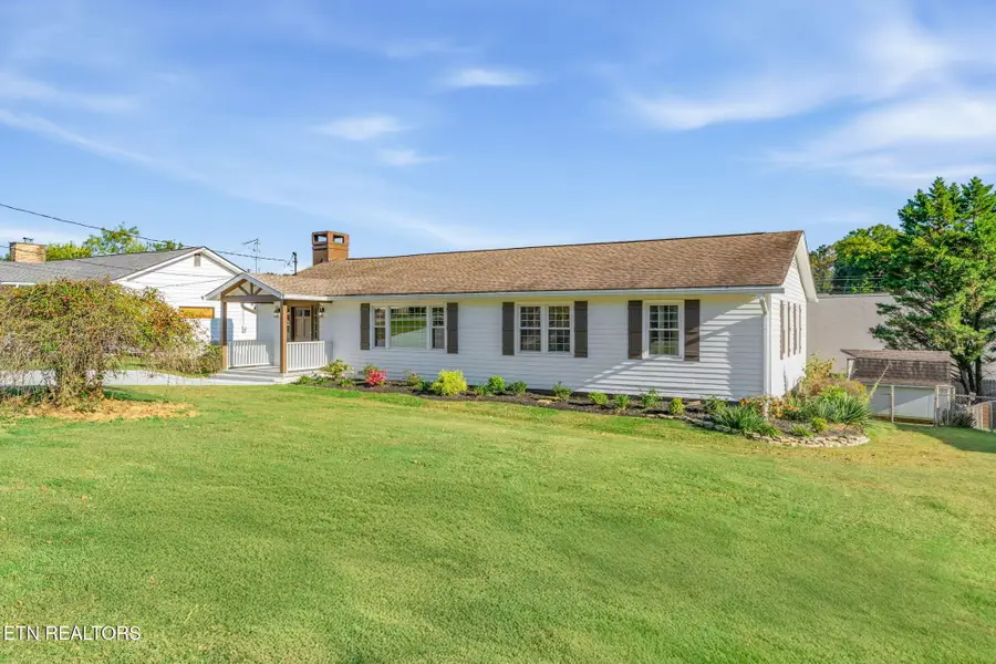 418 Highland Drive, Clinton, TN 37716 - #2