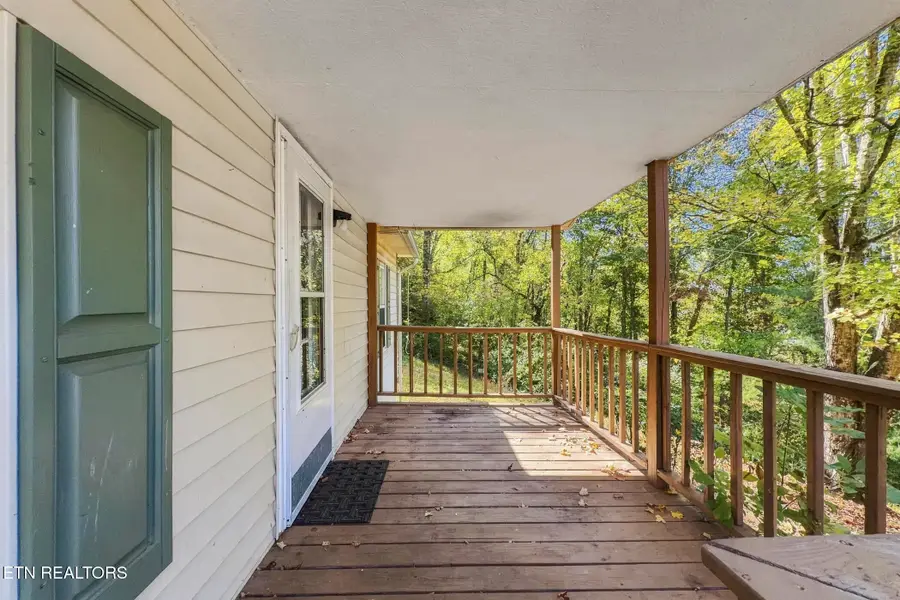 9016 Andersonville Pike, Powell, TN 37849 - #3