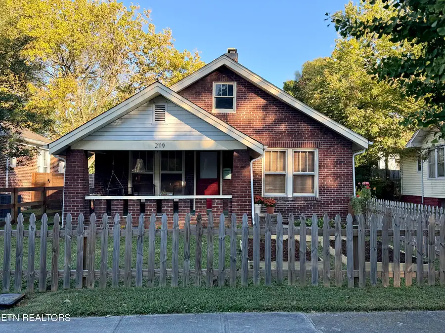 2119 Woodbine Ave, Knoxville, TN 37917 - #2