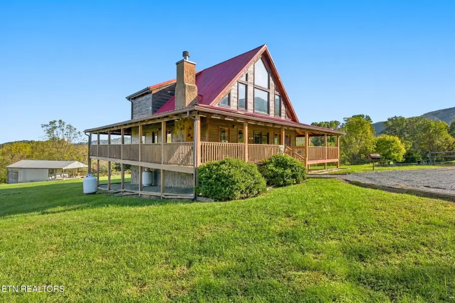 3213 Grinders Way, Sevierville, TN 37862 - #2