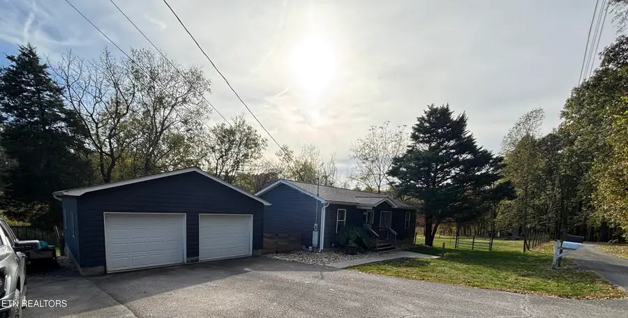 9100 Fox Creek Way, Mascot, TN 37806 - #2