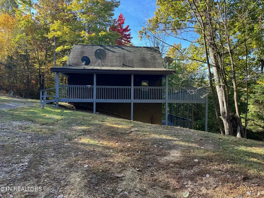 4360 Carolina Cove Way, Pigeon Forge, TN 37863 - #2