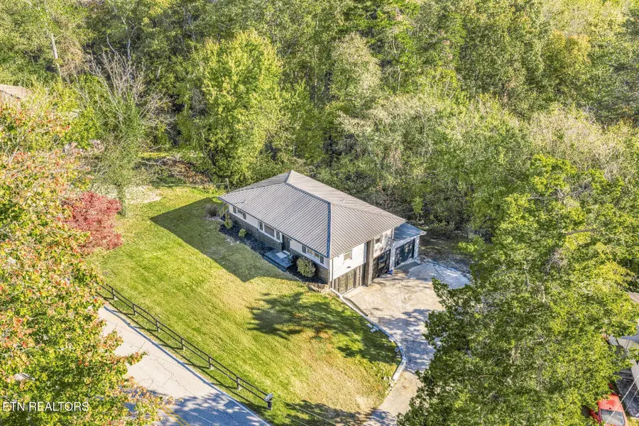 610 Scenic Drive, Kingston, TN 37763 - #3