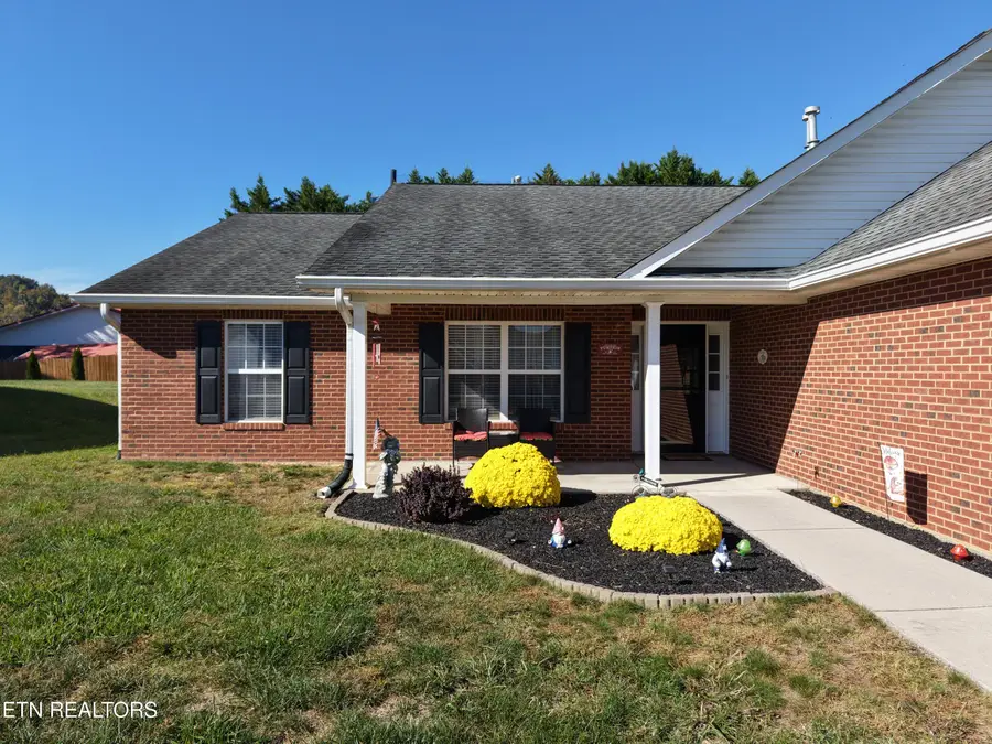 1046 Patriot Landing Drive, Dandridge, TN 37725 - #2