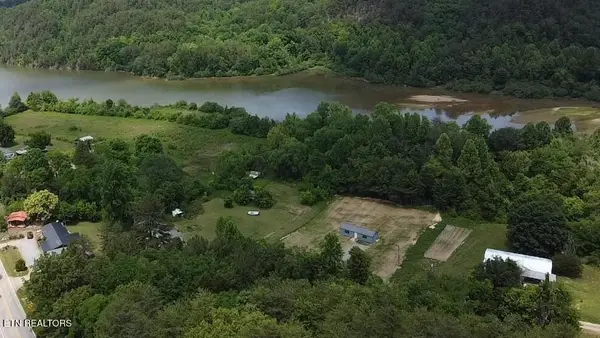 3271 Highway 360, Vonore, TN 37885