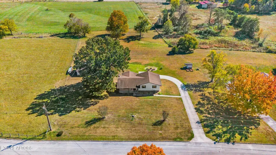 4512 Southside Drive, Maryville, TN 37801 - #2