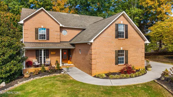 2609 Hawk Crest Lane, Knoxville, TN 37921
