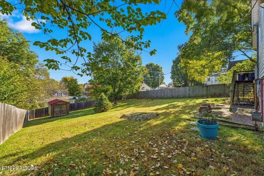 501 N A St, Lenoir City, TN 37771 - #3