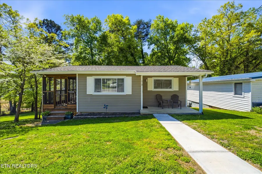 1547 Millstone Beach Rd, Dandridge, TN 37725 - #2