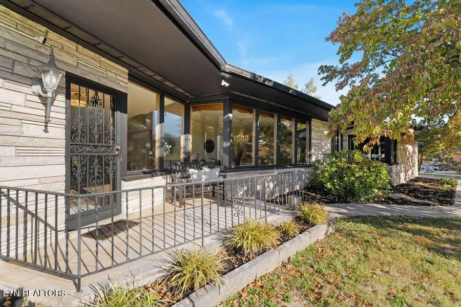 4821 Tazewell Pike, Knoxville, TN 37918 - #3