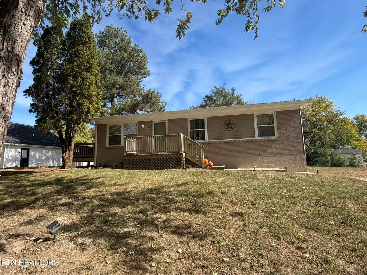 506 Isaac St, Jamestown, TN 38556 - #1