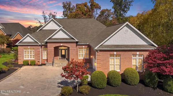 955 Timberline Drive, Lenoir City, TN 37772