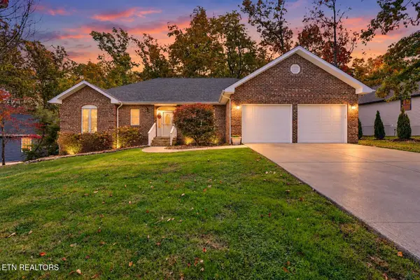 12 Chelteham Lane, Crossville, TN 38558