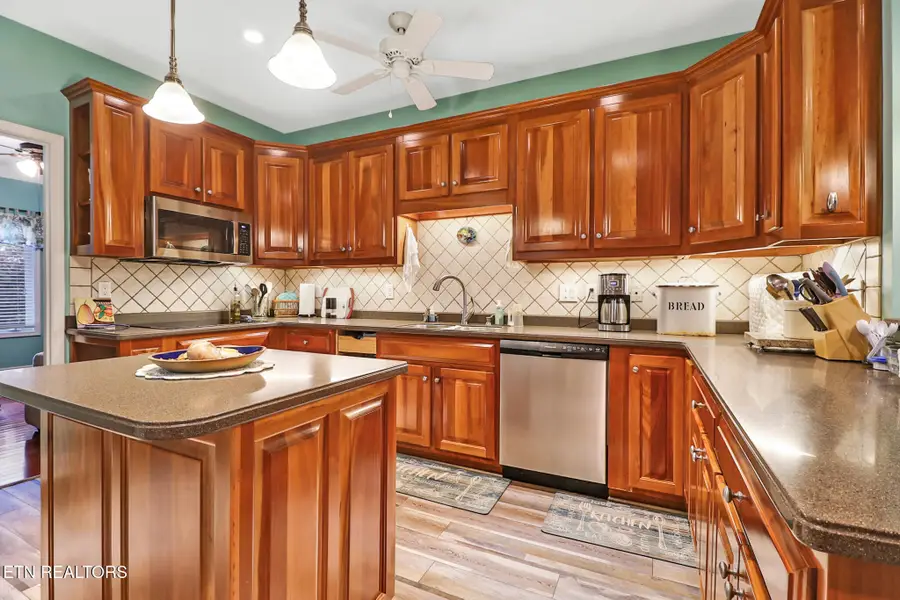 12 Chelteham Lane, Crossville, TN 38558 - #3