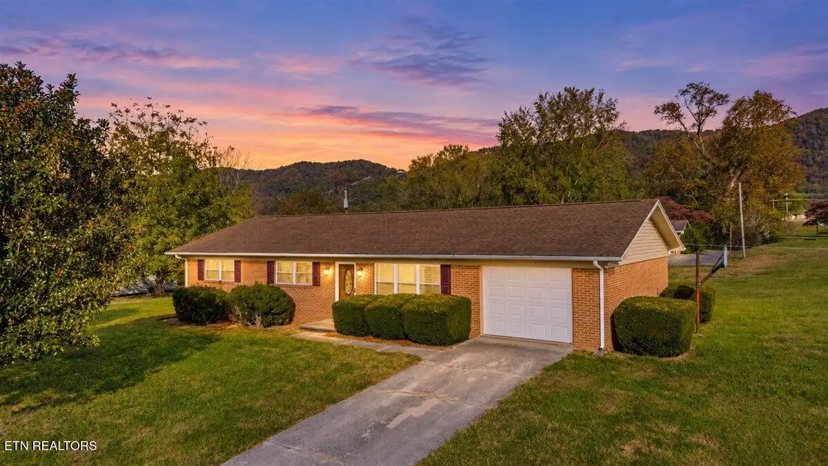 183 E Meadowbrook Lane, Lafollette, TN 37766 - #1