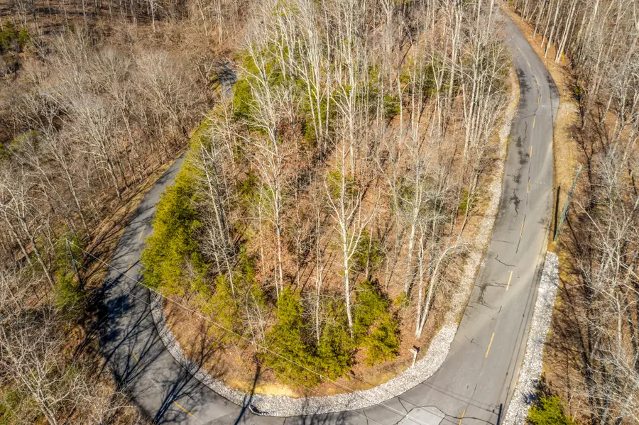 1324 Muskogee Drive, Mooresburg, TN 37811 - Image #2