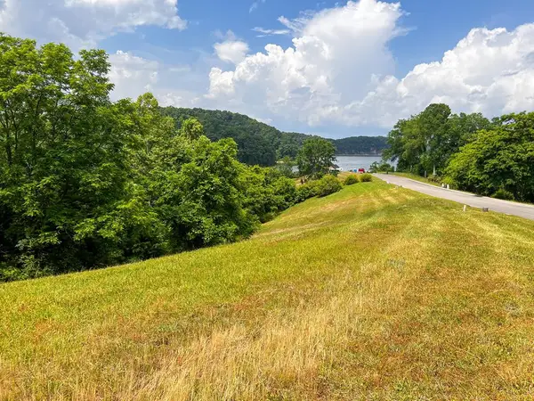 2069 Turners Landing Rd., Russellville, TN 37860