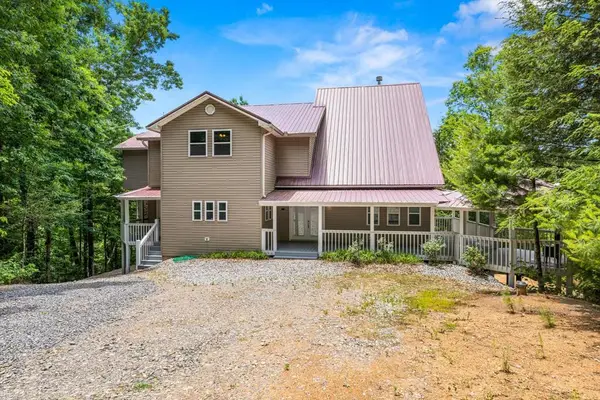 917 Hickory Hollow Way, Cosby, TN 37722