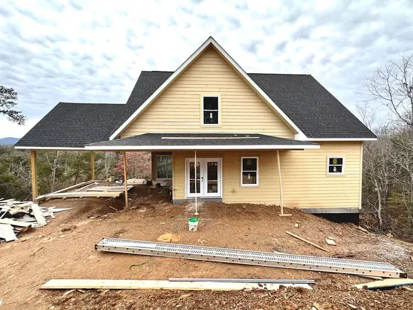 1410 Clear Point, Dandridge, TN 37725