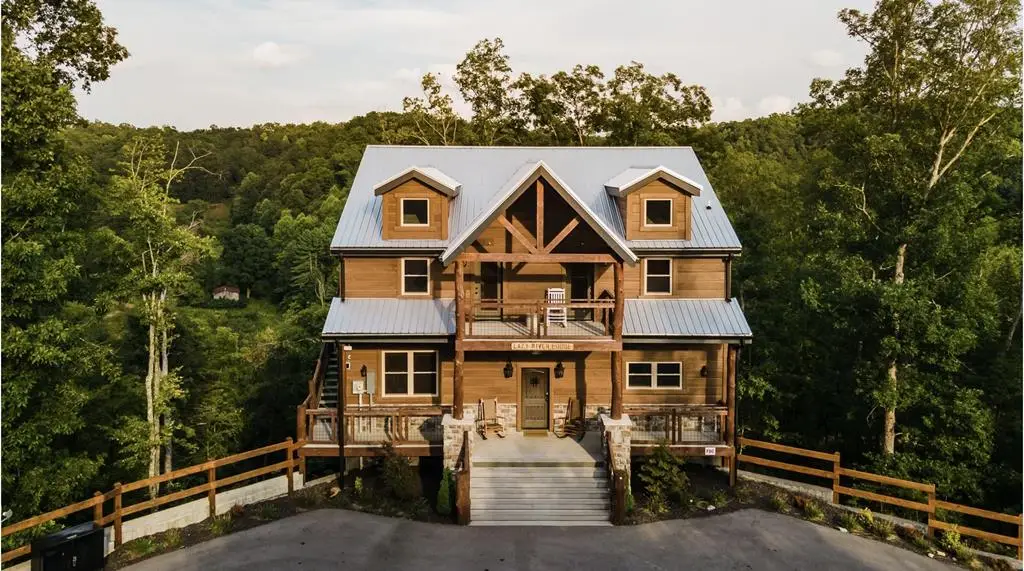 1472 Sleepy Valley Lane, Sevierville, TN 37876 - Image #1
