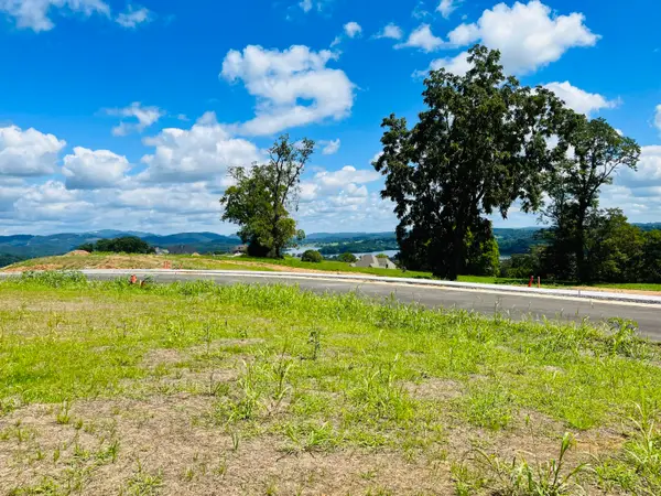 242 Ridgeline Court, Morristown, TN 37814