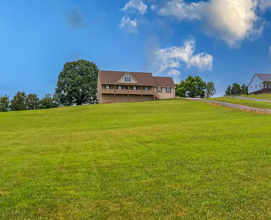 1275 Valley Home Road, Dandridge, TN 37725 - Image #2