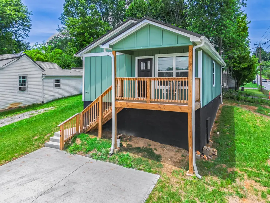 1002 Watercrest Street, Morristown, TN 37814 - Image #3