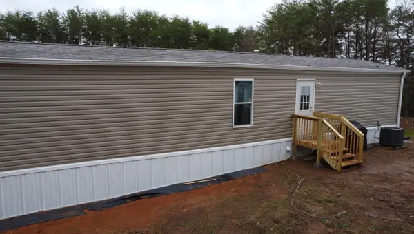 3500 Warrensburg Road, Whitesburg, TN 37891