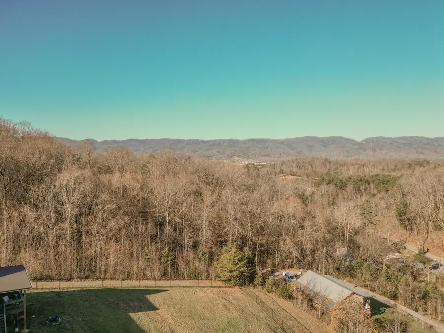 194 Pleasant Ridge Lane Lane, Bean Station, TN 37708 - Image #3