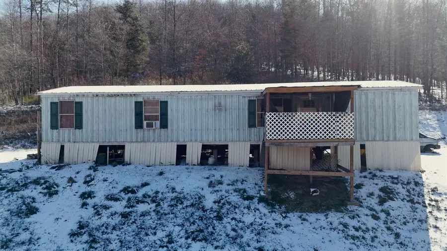 2780 Flat Hollow Road, Speedwell, TN 37870 - Image #2