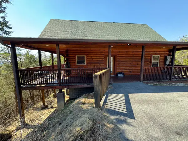 2295 Wingspan Drive, Sevierville, TN 37876